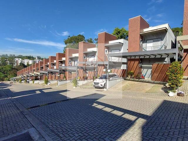 #271 - Casa para Venda em Cotia - SP