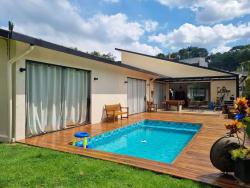 Casa em Rua Fechada para Venda em Cotia - 5