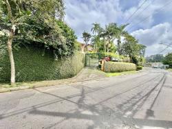 Casa de Rua (aberta) para Venda em Cotia - 5